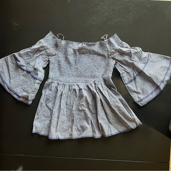 American Eagle Outfitters Navy Blue White Pin Striped Off-Shoulder Top - Picture 2 of 3